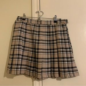 RUE 21 Short skirt
